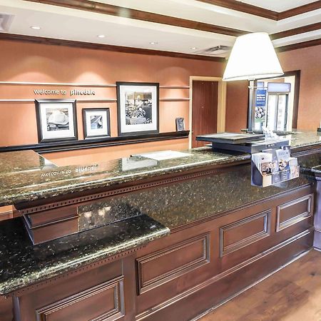 Hampton Inn & Suites Пайндейл Екстериор снимка