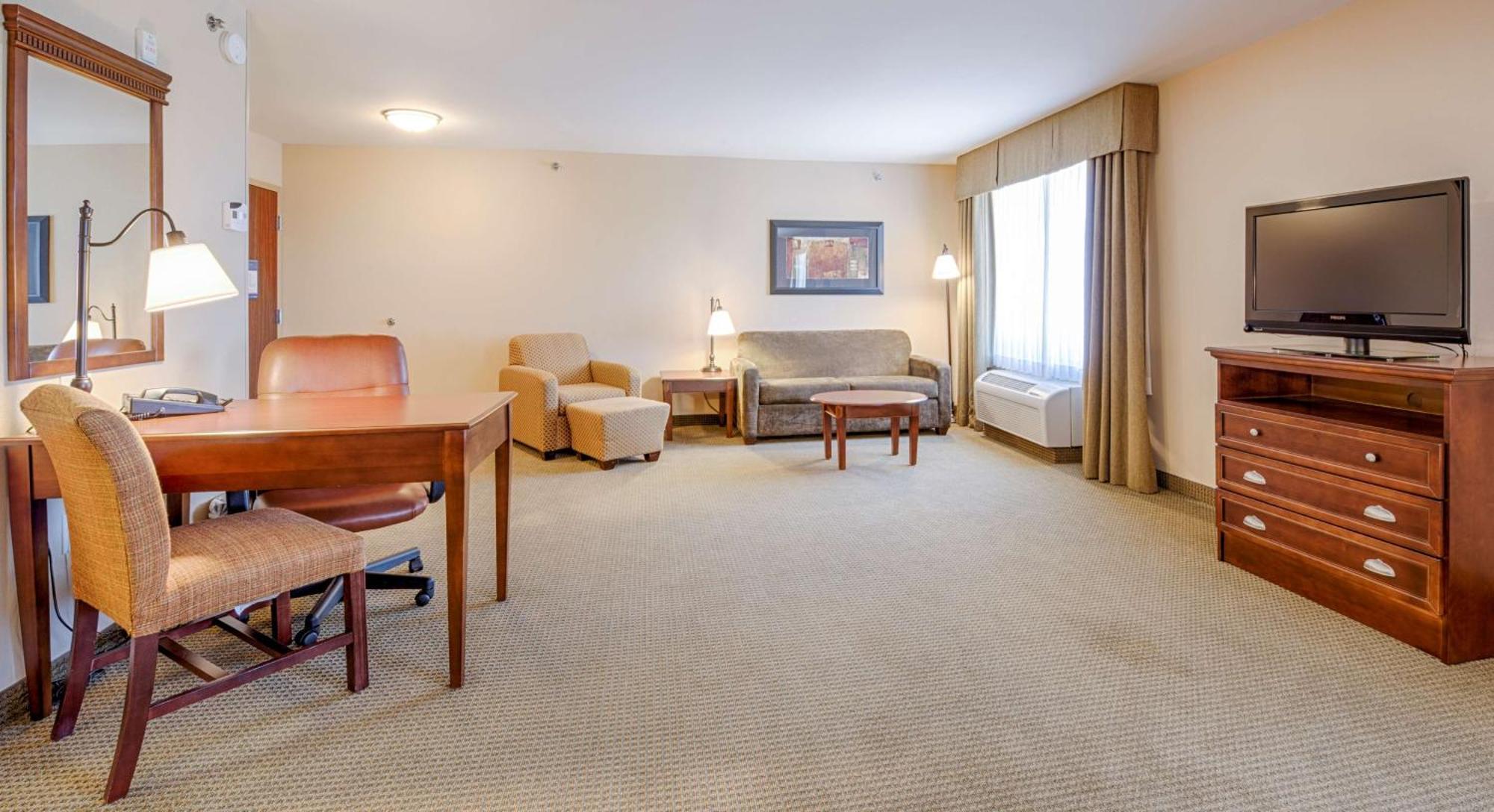 Hampton Inn & Suites Пайндейл Екстериор снимка